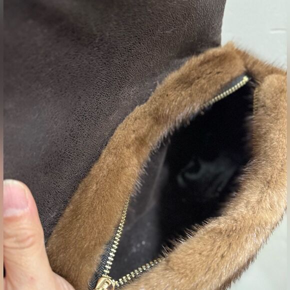 Brown Real Mink Fur Handmade Asymmetric Saddle Bag/Bumbag/Crossbody & 2 Straps - Picture 16 of 16